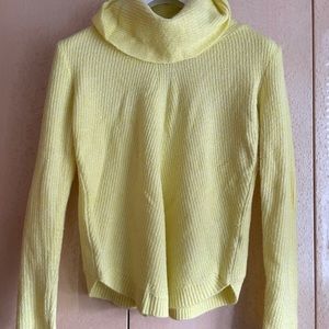 womans sweater